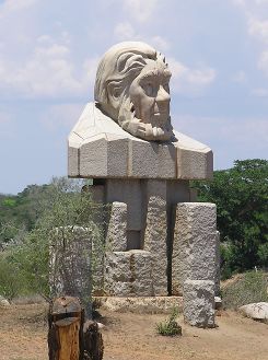 Paul Kruger Gate statue, Kruger National Park