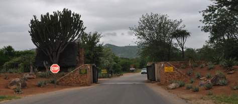 Berg-En-Dal Rest Camp gate